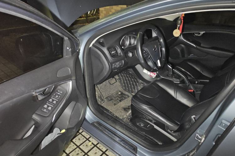 Used Volvo V40 2017 T3 Zhiya Edition Driver Seat