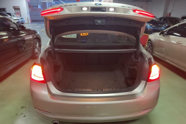 Used BMW 3 Series 2016 316Li Fashion Model