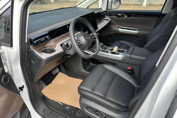 Used GAC Trumpchi E8 2024 Honor Series 2.0L Honor Edition Interior 3