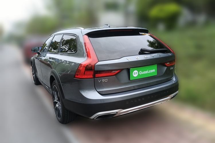 Used Volvo V90 2020 Cross Country T5 AWD Prestige Edition Rear Left 45 Deg