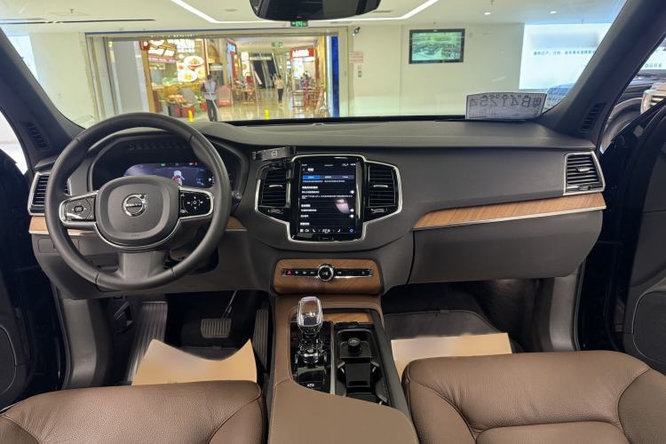 Used Volvo XC90 2023 B6 Zhiyi Luxury Edition 7-Seater