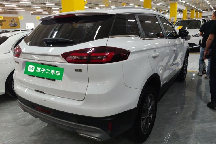 Used Geely Auto Emgrand X7 Sport 2021 Million Edition 1.8TD DCT Two-Wheel Drive Comfort Model
