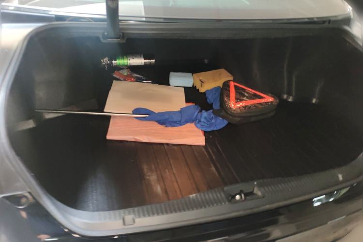 Used Toyota Crown 2015 2.5L Smart Edition Trunk