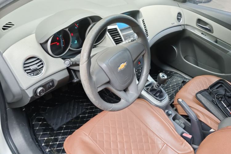 Used Chevrolet Cruze 2013 1.6L SE MT