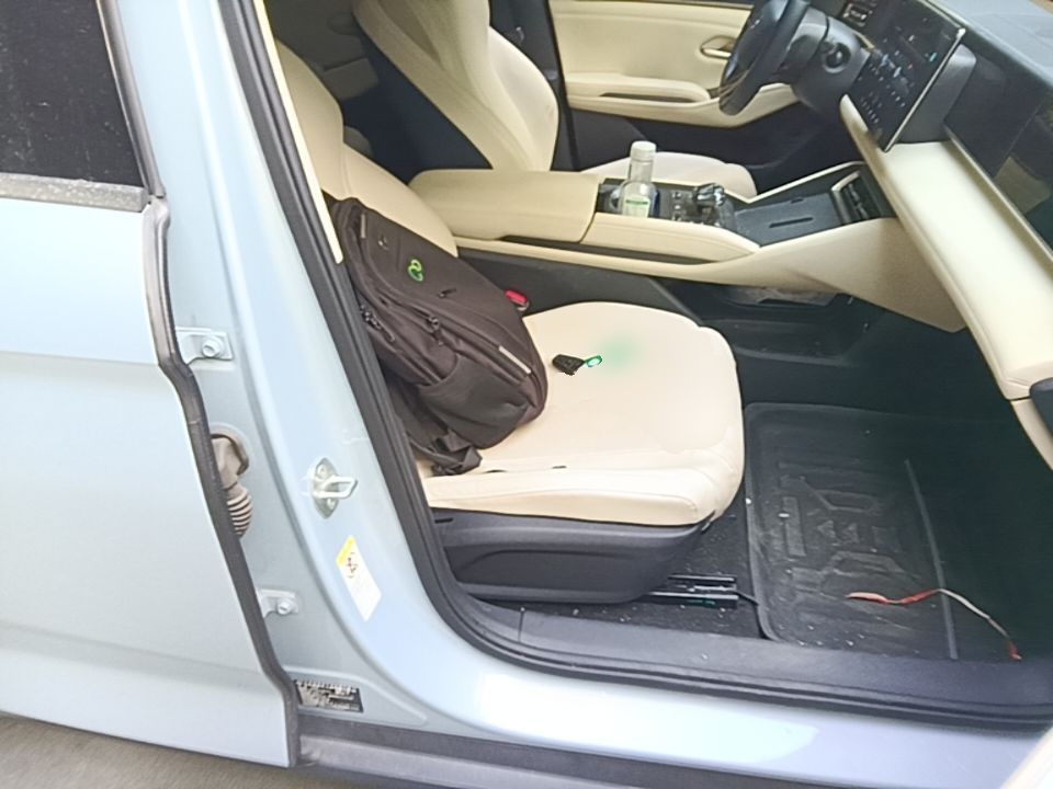 BYD Qin L 2024 DM-i 80KM Beyond Model — снимка 19