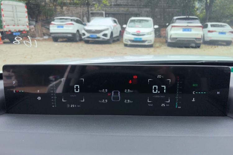 Used CHANGAN Eado 2025 Blue Whale 1.5T 500Bar Prestige Model
