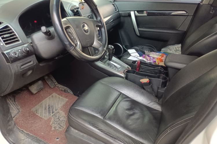 Used Chevrolet Captiva 2012 2.4L 4x4 Flagship Edition 7 Seats