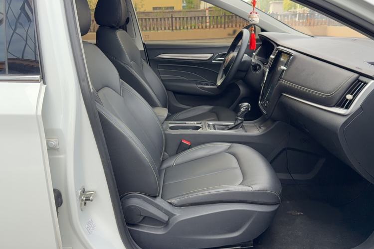 Used Roewe i6 2020 PLUS 1.6L CVT 4G Connected Glory Flagship Edition Right Front Seat