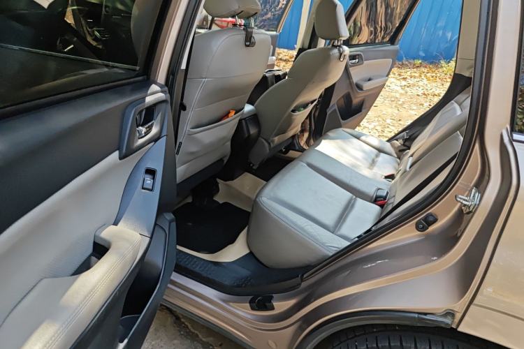 Used Subaru Forester 2014 2.5i Automatic Elite Edition