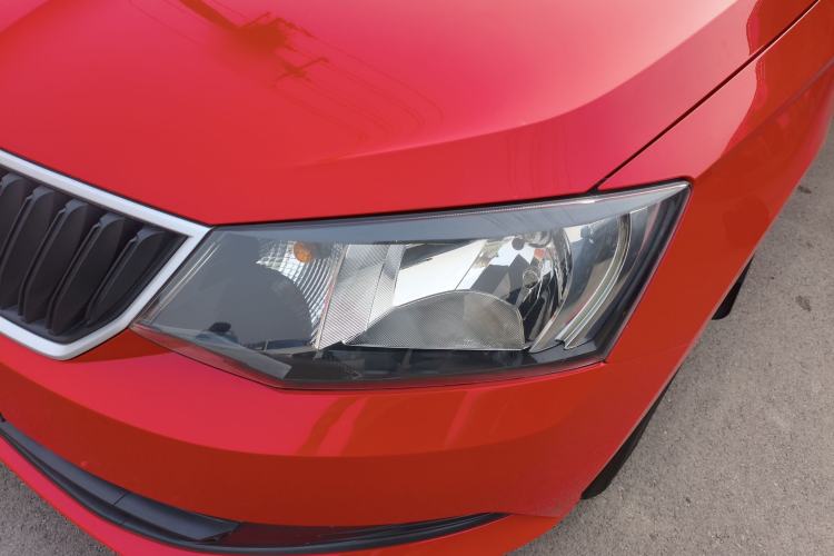 Used Skoda Fabia 2017 1.4L Automatic Car Enjoy Edition
