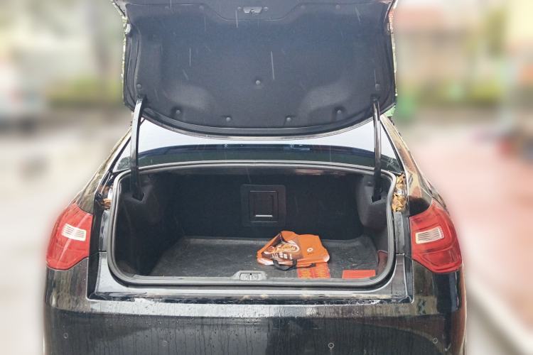 Used Citroen C5 2013 2.0L Automatic Yue Shang Edition
