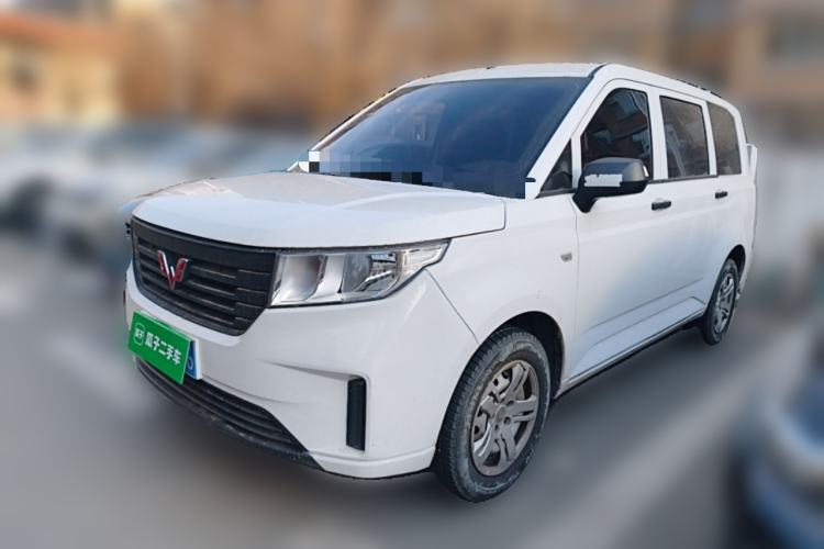 Used Wuling Hongguang PLUS 2020 1.5L Manual Standard Edition 5 Seats