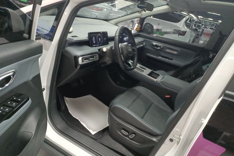 Used AION Y 2024 Younger Star Edition
