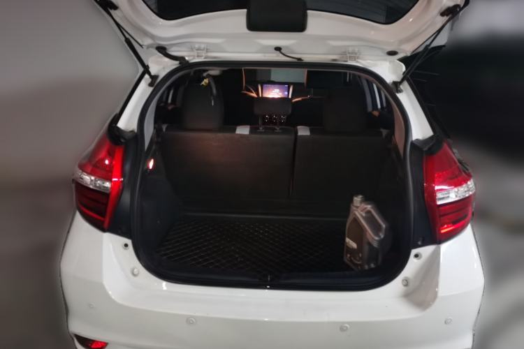 Used Toyota YARiS L Zhi Xuan 2021 1.5L CVT Leading Edition
