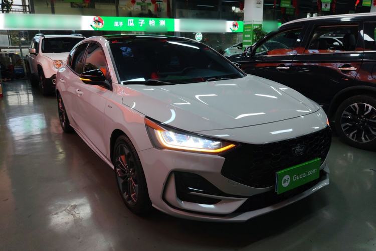 Used Ford Focus 2022 Sedan EcoBoost 180 Automatic ST Line