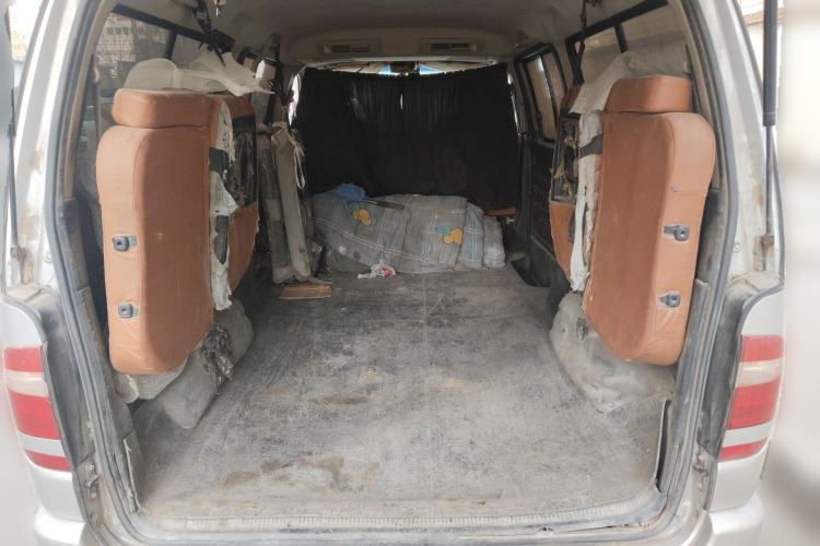 Used Jinbei Grace 2015 2.0L Classic Edition Standard Model Long Wheelbase 7/9 Seats
