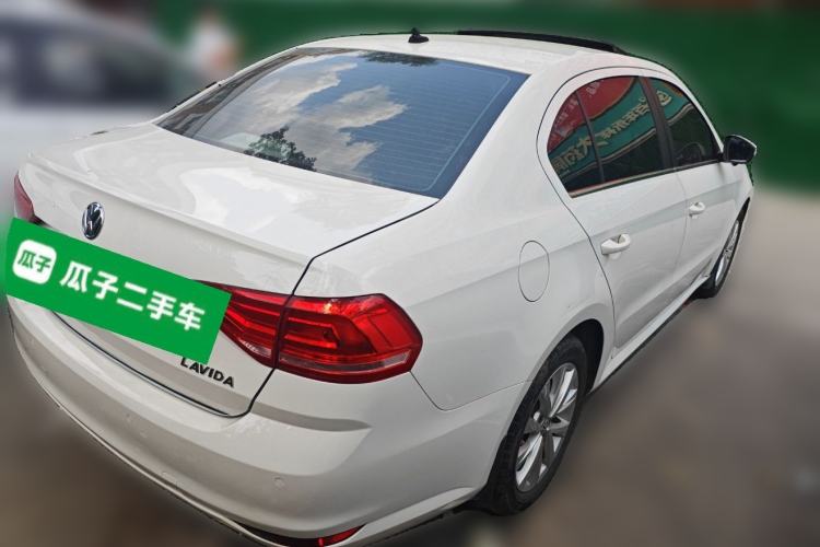 Used Volkswagen Lavida 2017 1.6L Automatic Comfort Edition