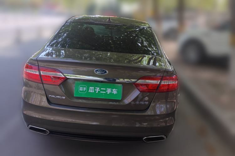 Used Ford Taurus 2015 EcoBoost 245 Luxury Model
