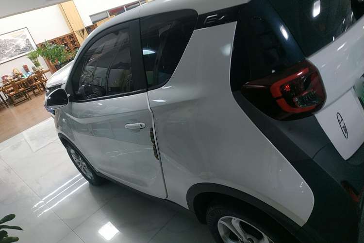 Used Chery New Energy Little Ant 2021 200 000-Yuan Ant Fan Edition Energetic Version NMC Lithium Battery 301 km