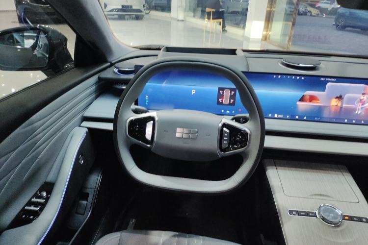 Used Geely Galaxy E8 2024 550 km Range Rear-Drive MAX
