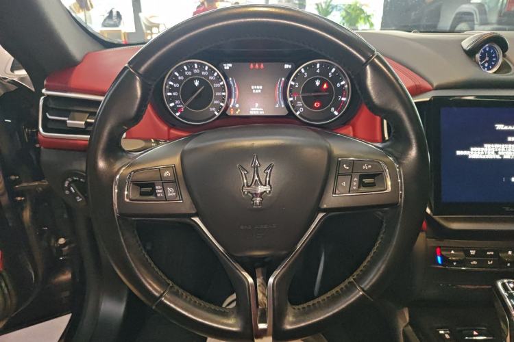 Used Maserati Ghibli 2021 2.0T Sharp Edition
