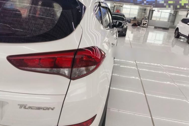 Used Hyundai Tucson 2015 1.6T Dual-Clutch Two-Wheel-Drive Smart Model
