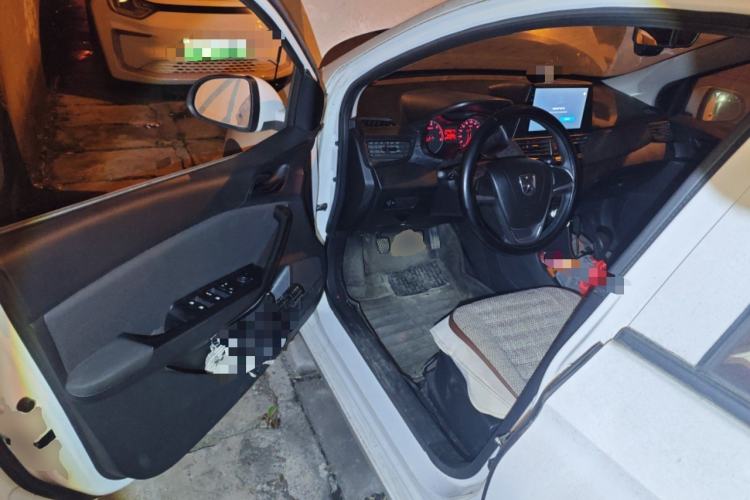 Used Baojun 310 2016 1.2L manual Comfort trim level