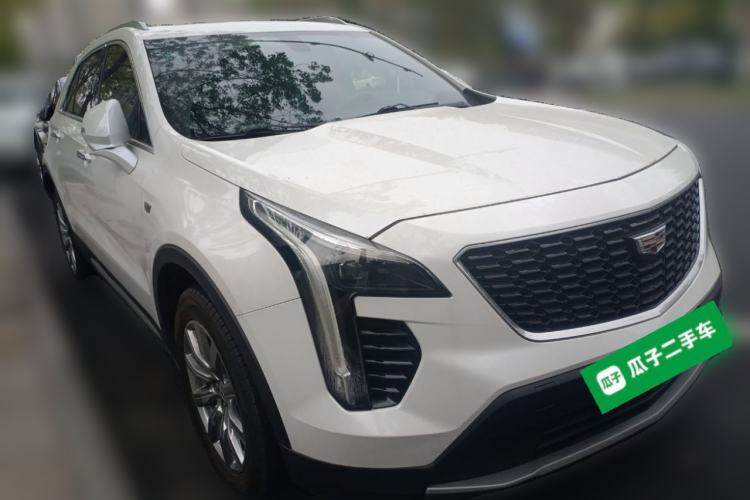 Used Cadillac XT4 2020 28T Two-Wheel-Drive Leading Version
