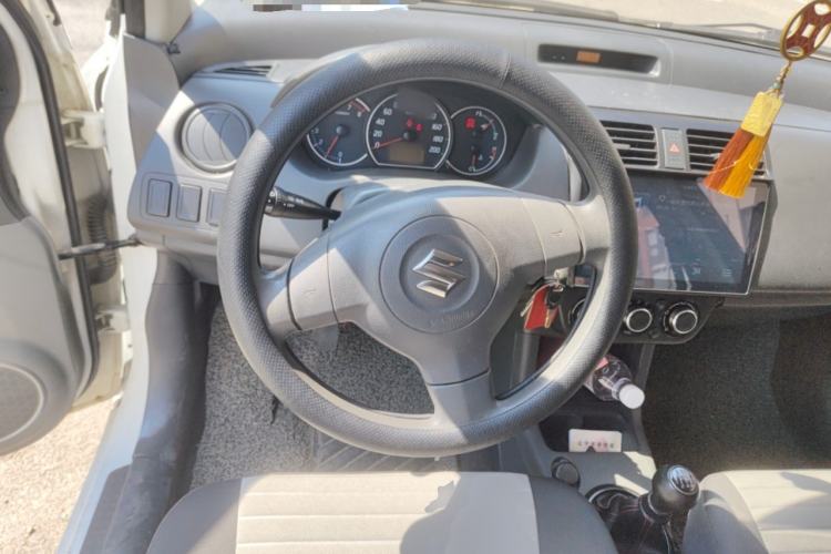 Used Suzuki Swift 2013 1.3L Manual Value Edition
