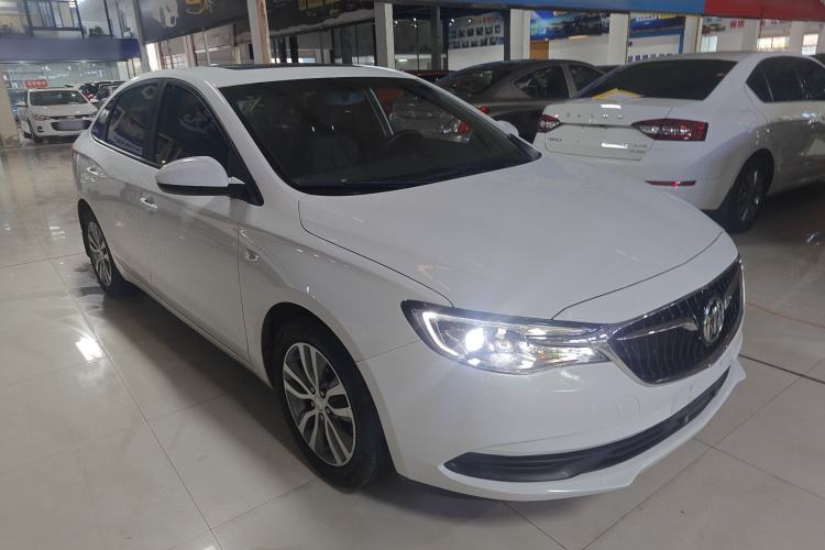 Used Buick GT 2019 15T Dual-Clutch Connected Elite Model China VI Front Right 45 Deg