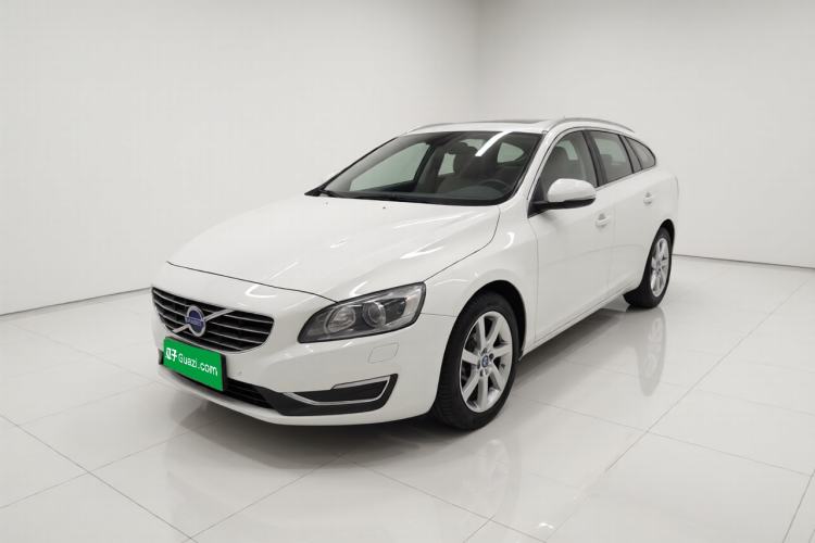 Used Volvo V60 2014 T5 Zhiyi Edition Guazi used car, China used car export, Used car for sale, Used  cars, Cheapest cars for sale