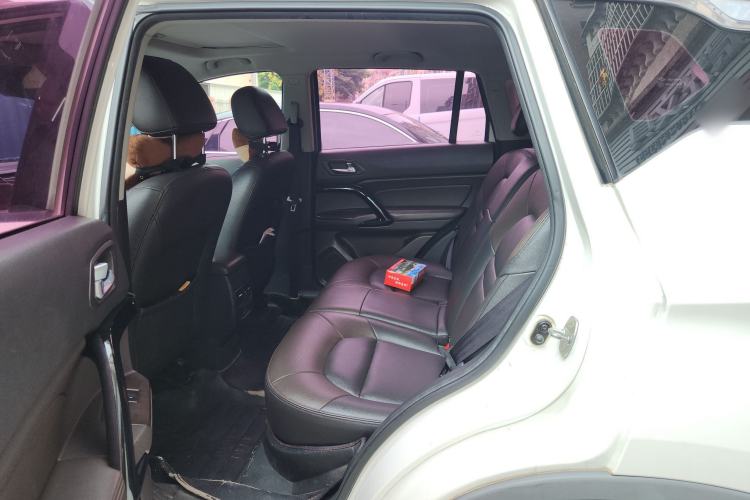 Used GAC Trumpchi GS4 2017 200T Manual Two-Wheel Drive Elite Edition
