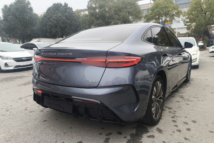 Used BYD Seal 2022 550 km Standard Range Rear-Wheel Drive Prestige Version