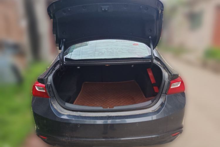 Used Chevrolet Malibu XL 2016 1.5T Dual-Clutch Enjoyment Edition Trunk