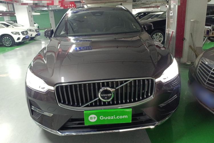 Used Volvo XC60 2023 B5 4x4 Smart Luxury Edition Front
