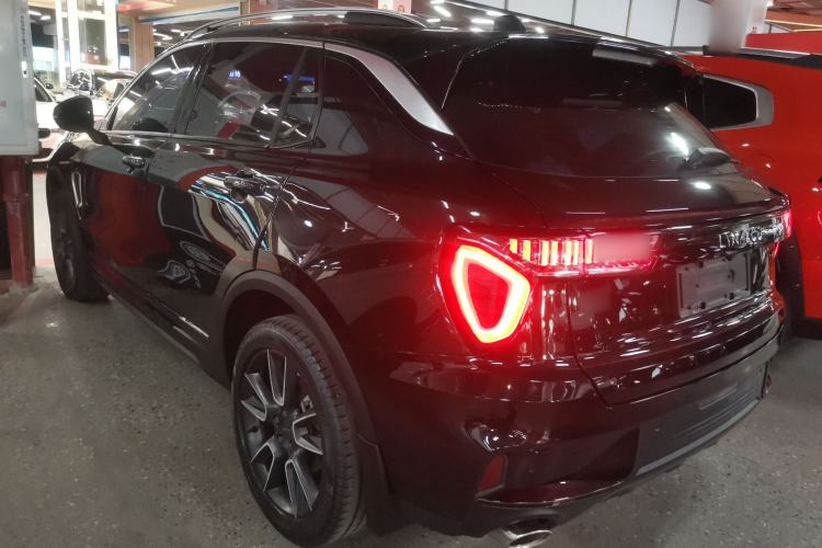 Used Lynk & Co 01 2021 2.0TD Two-Wheel-Drive Pro Trim