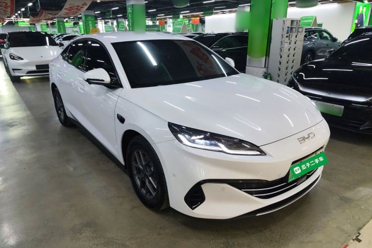 Used BYD Seal 06 New Energy 2025 DM-i Smart Drive 80KM Luxury Model Front Right 45 Deg