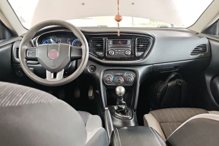 Used Fiat Viaggio 2015 1.4T Manual Enjoyment Edition
