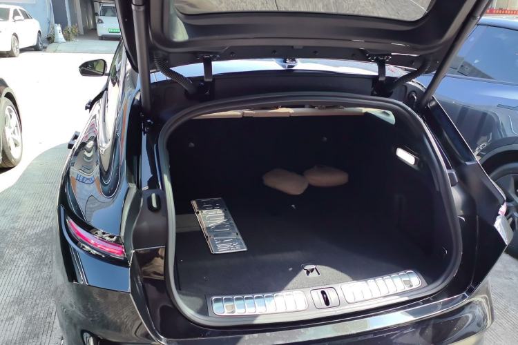 Used Nio ET5T 2024 75kWh Touring