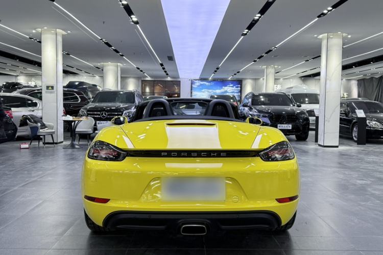 Used Porsche 718 2018 Boxster 2.0T
