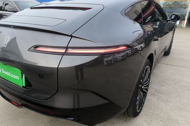 Used Avatr 12 2025 Ultra Extended-Range Edition
