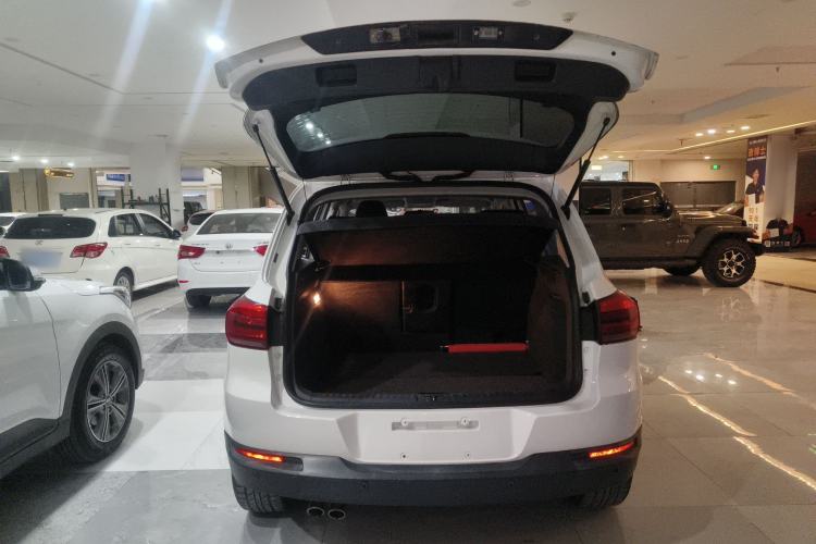 Used Volkswagen Tiguan L 2013 1.8TSI Automatic All-Wheel-Drive Comfort Edition