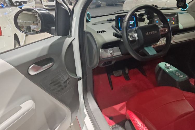 Used CHANGAN NEVO Lumin 2022 210km Sweet Edition Interior 3