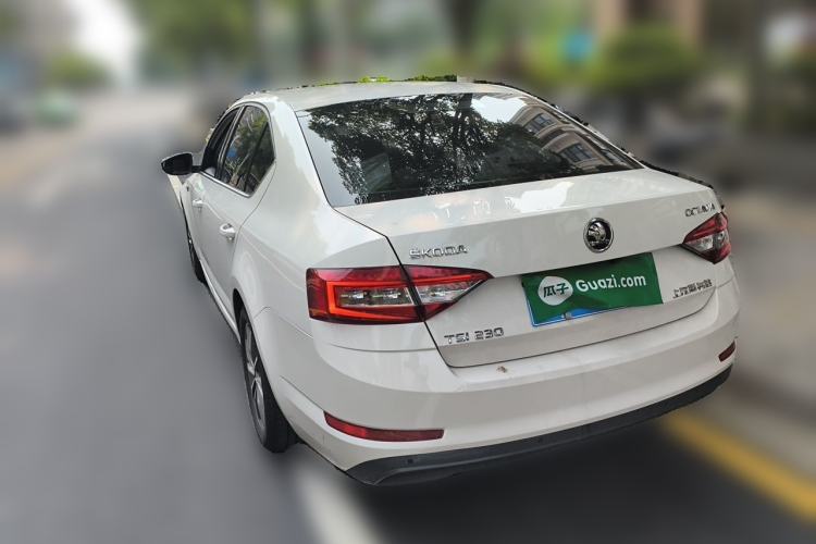 Used Skoda Octavia 2018 TSI230 DSG Comfort Edition Rear Left 45 Deg
