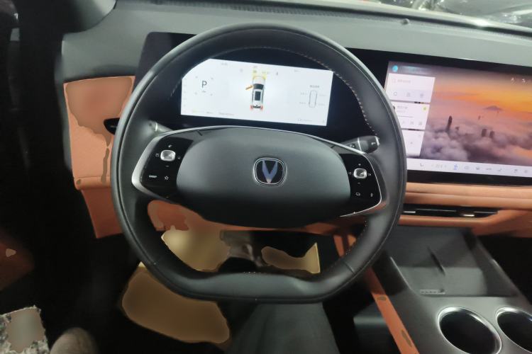 Used CHANGAN CS75 PLUS 2025 4th Generation 1.5T New Blue Whale Smart Luxury Edition Steering Wheel