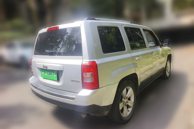 Used Jeep Patriot 2011 2.4 Luxury Edition Rear Right 45 Deg