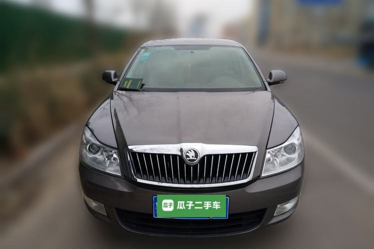 Used Skoda Octavia 2015 Classic Model 1.6L Manual Eado Version Front