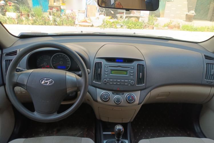 Used Hyundai Celesta 2011 1.6L Manual Comfort Edition
