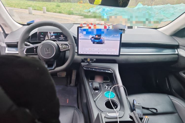 Used Zeekr 001 2022 Ultra-Long Range Single-Motor WE Version Center Console