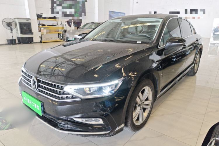 Used Volkswagen Magotan 2025 Zhongxiang Version 280TSI DSG Comfort Edition